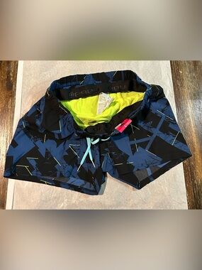 NWT NABAIJI
100 SHORT boys SWIMMING SHORTS